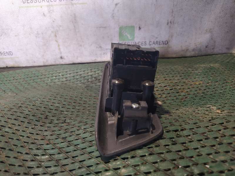 MANDO ELEVALUNAS DELANTERO IZQUIERDO 