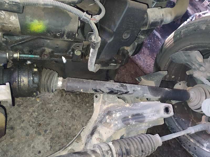 TRANSMISION DELANTERA DERECHA