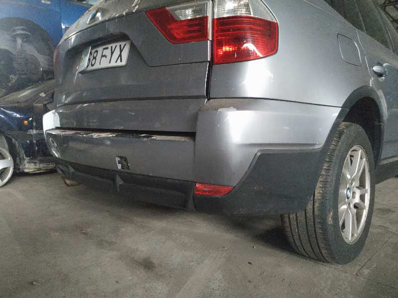 PARAGOLPES TRASERO
