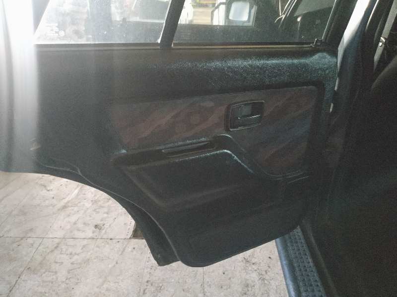 GUARNECIDO PUERTA TRASERA IZQUIERDA