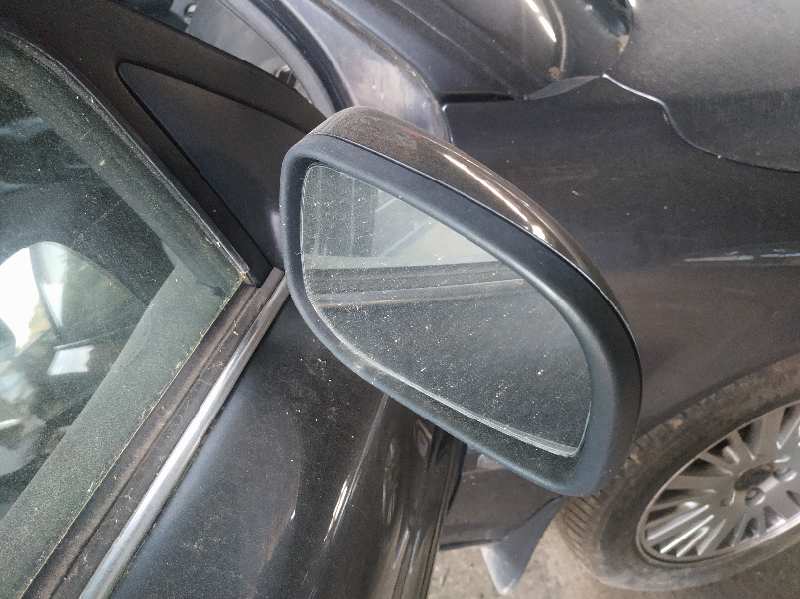 RETROVISOR DERECHO