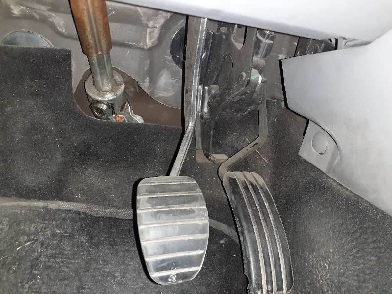PEDAL FRENO