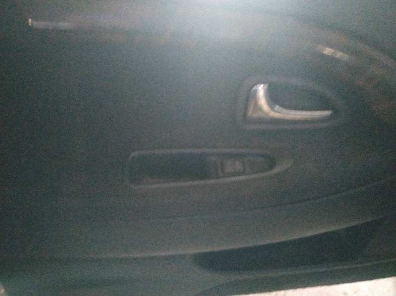 MANDO ELEVALUNAS DELANTERO IZQUIERDO 