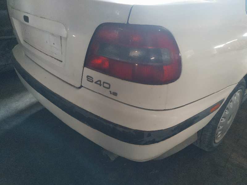 PARAGOLPES TRASERO