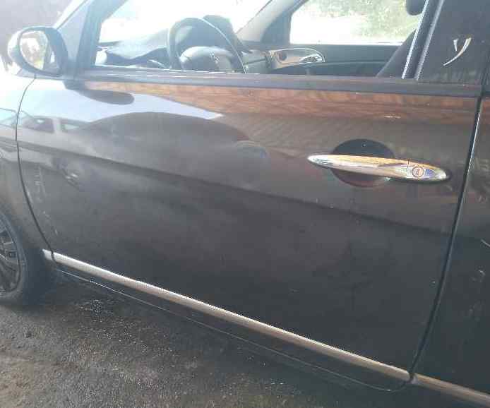 PUERTA DELANTERA IZQUIERDA