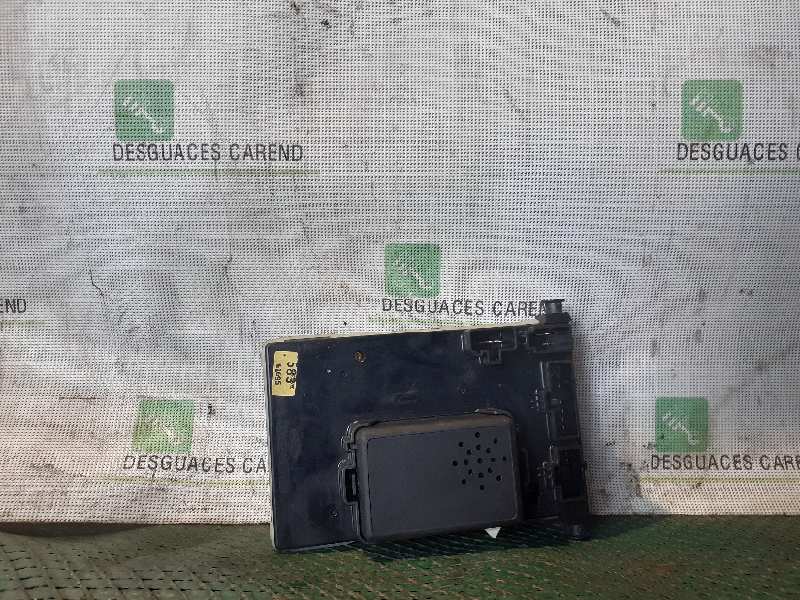 CAJA RELES - FUSIBLES