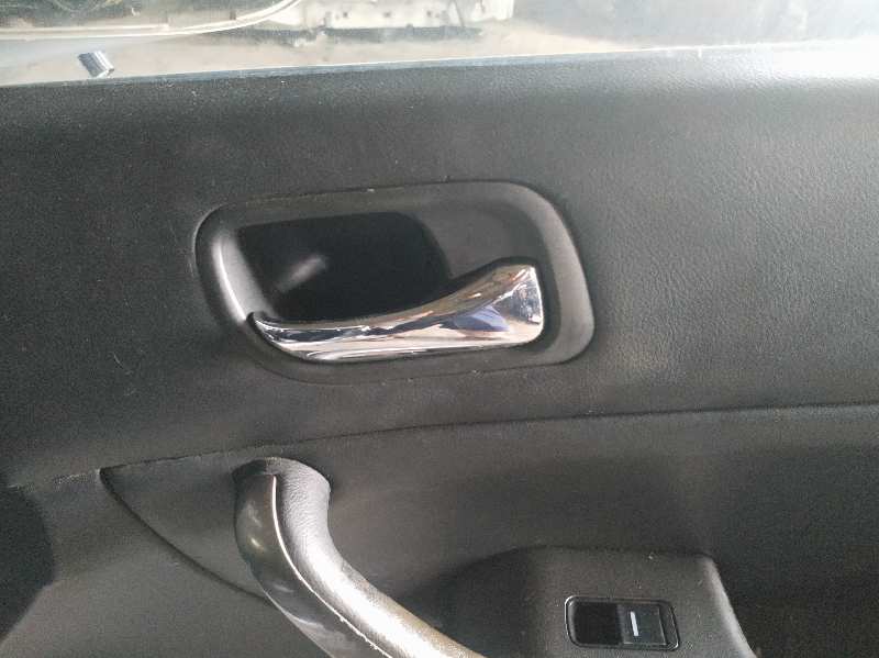 MANETA INTERIOR TRASERA DERECHA
