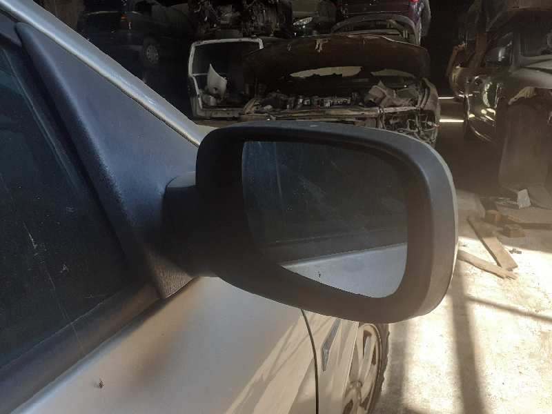 RETROVISOR DERECHO