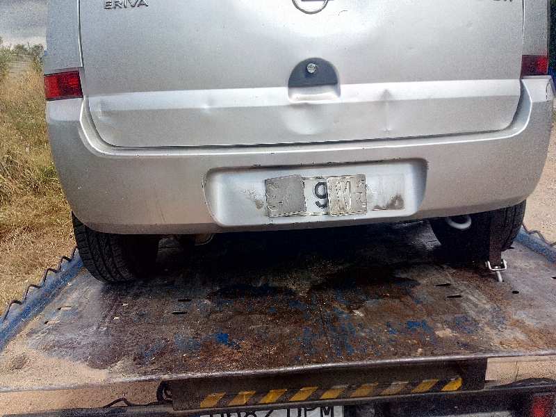 PARAGOLPES TRASERO