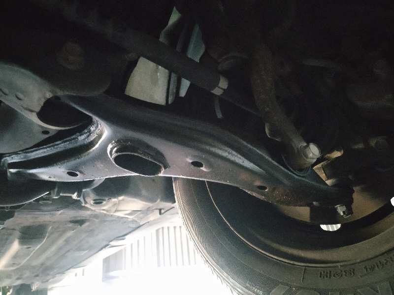BRAZO SUSPENSION INFERIOR DELANTERO IZQUIERDO HONDA CIVIC BERLINA 3/4 (EJ/EK)
