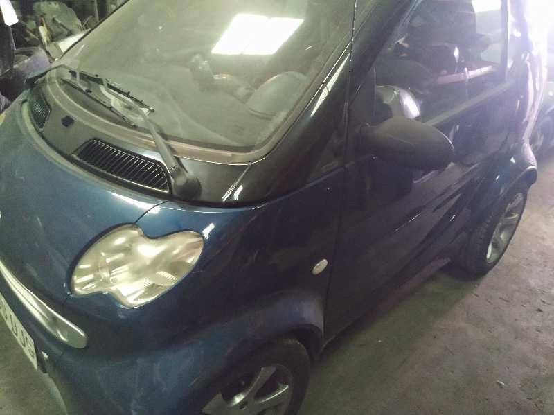 ELEVALUNAS DELANTERO IZQUIERDO