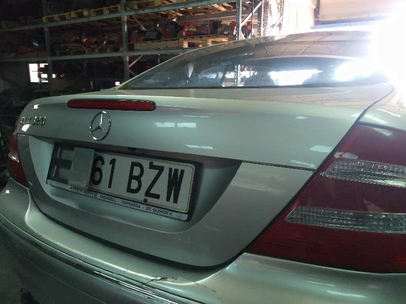 PORTON TRASERO