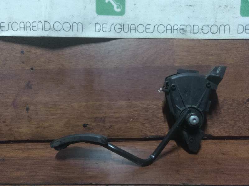 PEDAL ACELERADOR