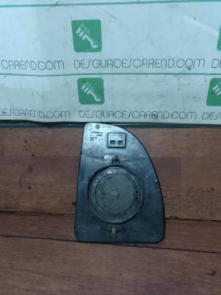 CRISTAL RETROVISOR DERECHO
