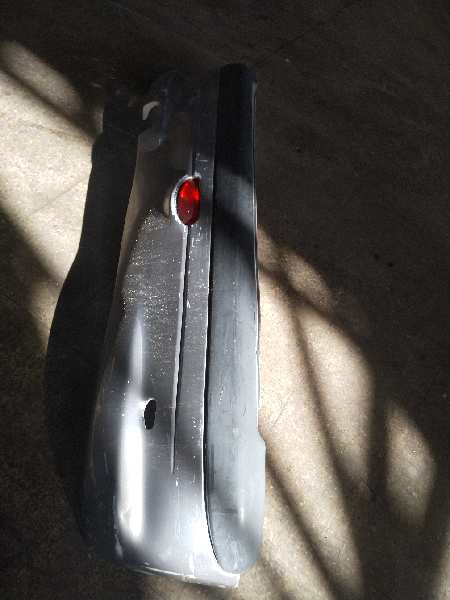 PARAGOLPES TRASERO