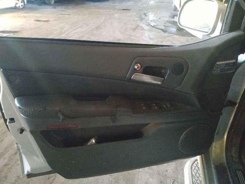 GUARNECIDO PUERTA DELANTERA IZQUIERDA