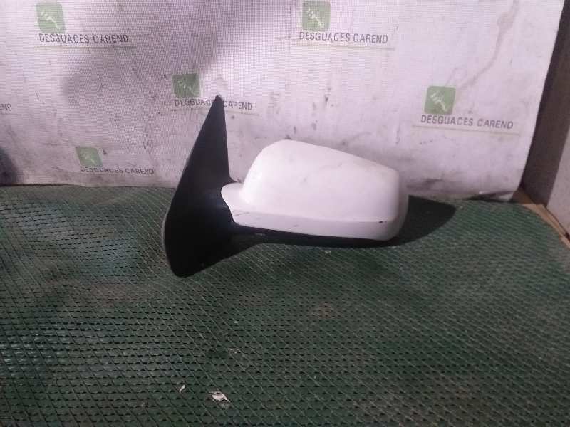 RETROVISOR IZQUIERDO