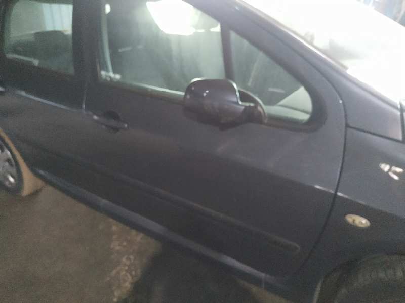 PUERTA DELANTERA DERECHA