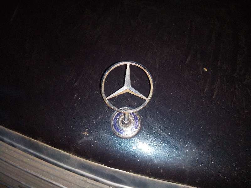 EMBLEMA