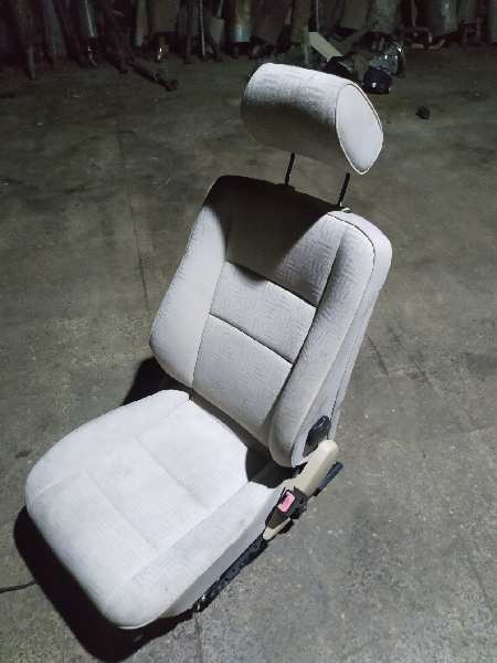 ASIENTO DELANTERO DERECHO