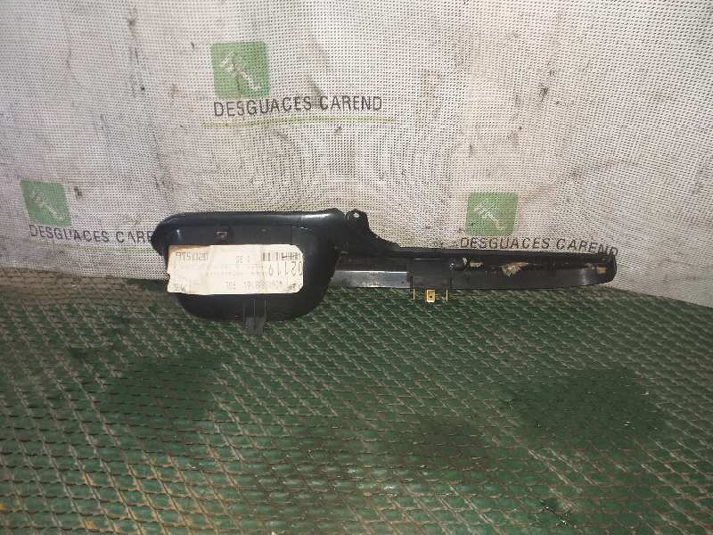 MANDO ELEVALUNAS DELANTERO DERECHO