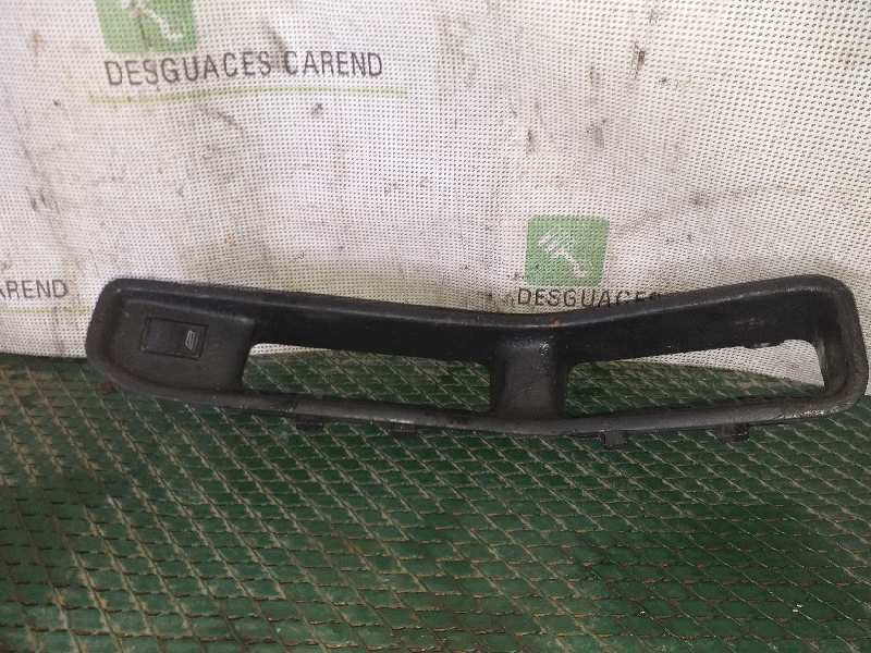 893959855 MANDO ELEVALUNAS DELANTERO DERECHO AUDI 100 AVANT (C4)