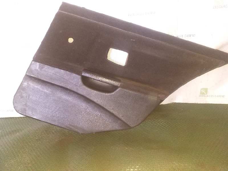 GUARNECIDO PUERTA TRASERA DERECHA BMW SERIE 3 BERLINA (E36)