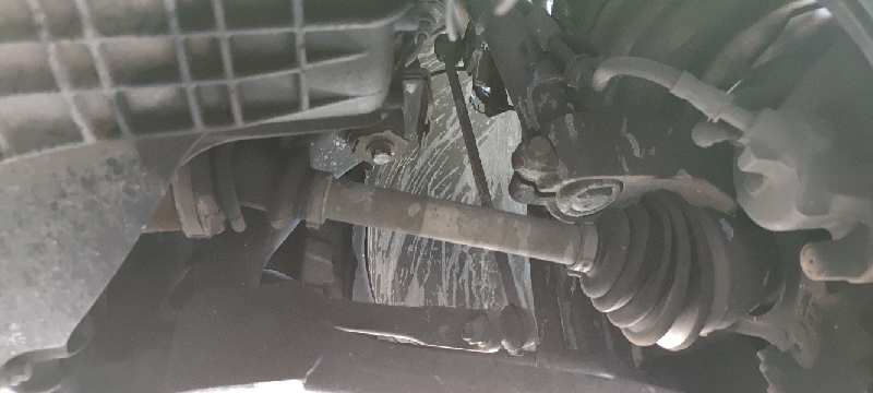 TRANSMISION DELANTERA IZQUIERDA