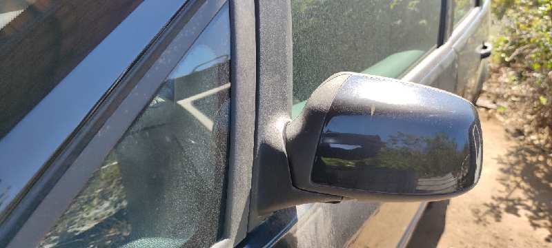 RETROVISOR IZQUIERDO