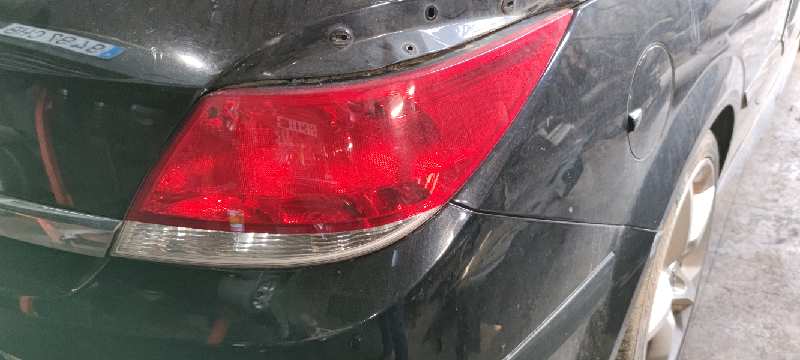 PORTON TRASERO