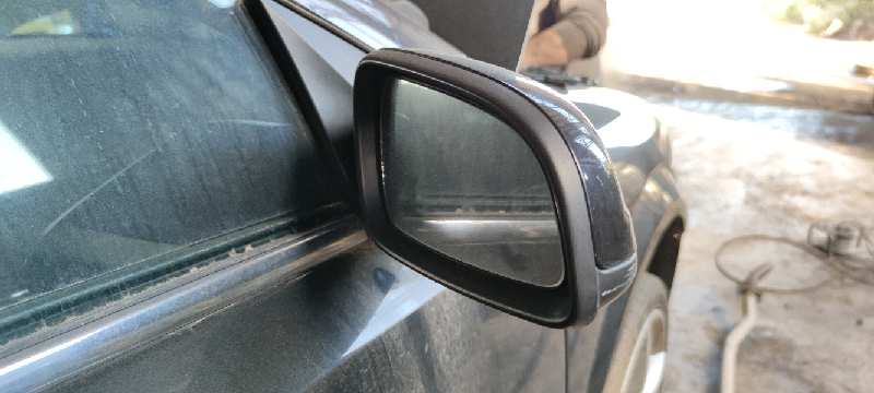 RETROVISOR DERECHO