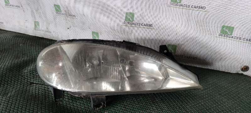 FARO DERECHO RENAULT MEGANE I FASE 2 BERLINA (BA0)