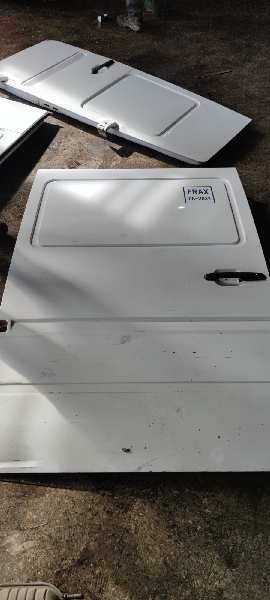 PUERTA LATERAL CORREDERA DERECHA MERCEDES SPRINTER 02.00 -> COMBI, TECHO ELEVADO