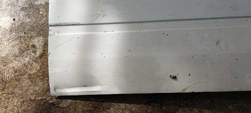 PUERTA LATERAL CORREDERA DERECHA