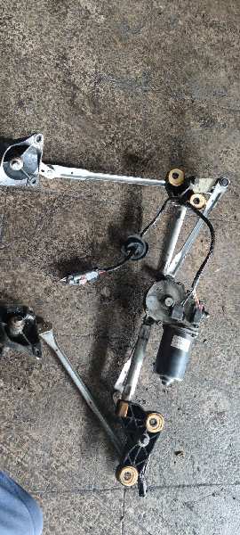 MOTOR LIMPIA DELANTERO