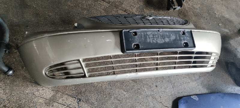 PARAGOLPES DELANTERO