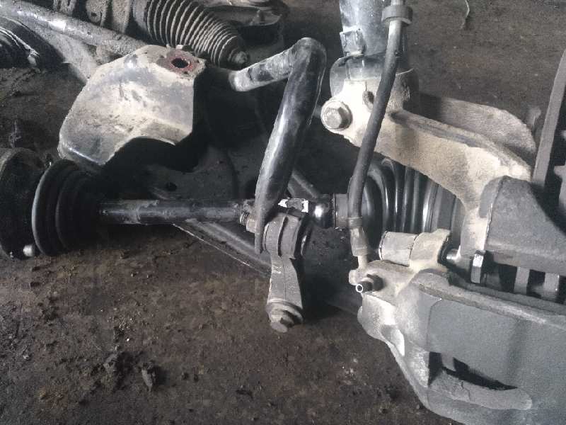 TRANSMISION DELANTERA IZQUIERDA