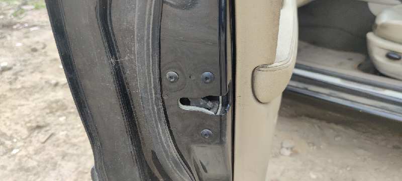 CERRADURA PUERTA DELANTERA IZQUIERDA 