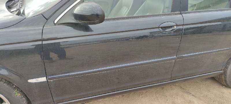 PUERTA DELANTERA IZQUIERDA