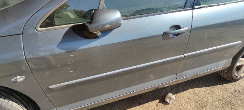 PUERTA DELANTERA IZQUIERDA