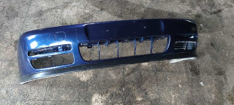 PARAGOLPES DELANTERO