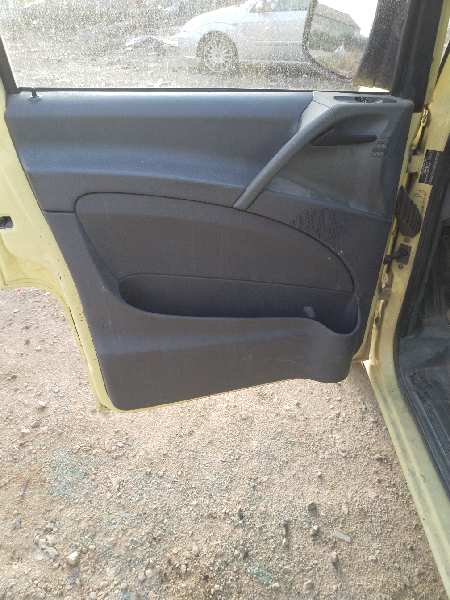 ELEVALUNAS DELANTERO IZQUIERDO