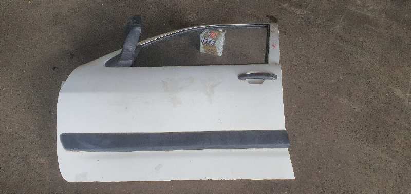 PUERTA DELANTERA IZQUIERDA SEAT INCA (6K9)