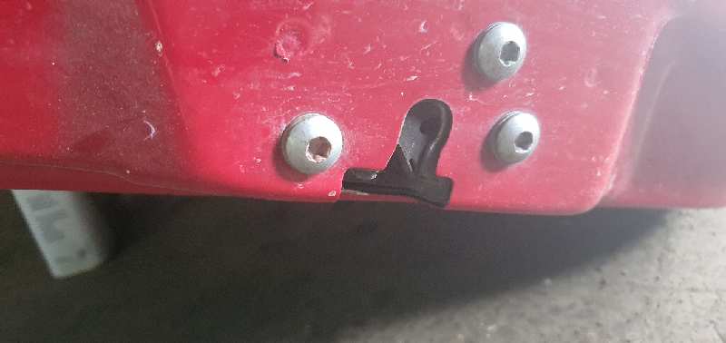 CERRADURA PUERTA DELANTERA DERECHA