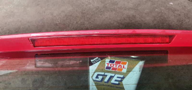 LUZ CENTRAL DE FRENO