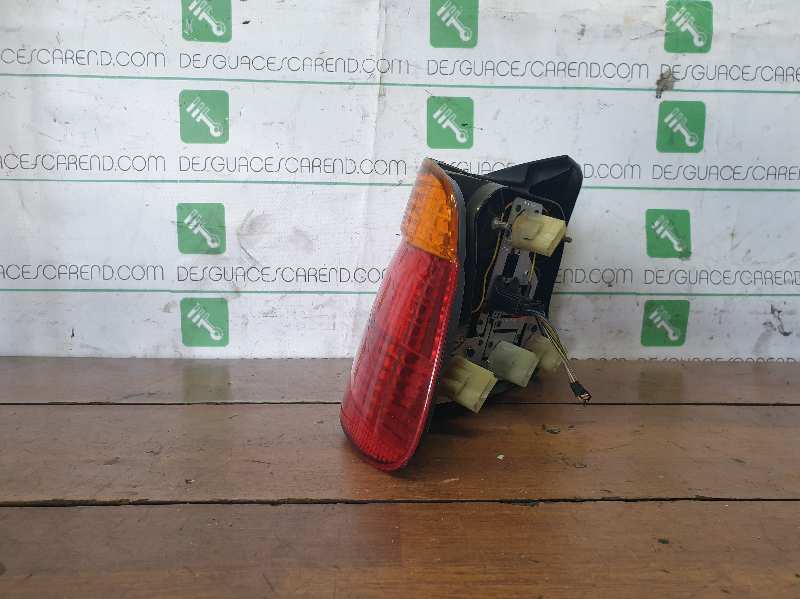 PILOTO TRASERO DERECHO