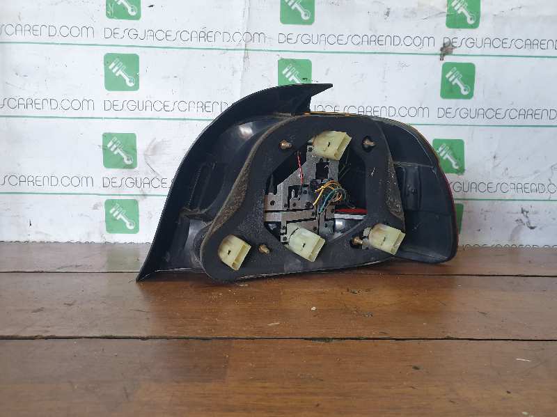 PILOTO TRASERO IZQUIERDO