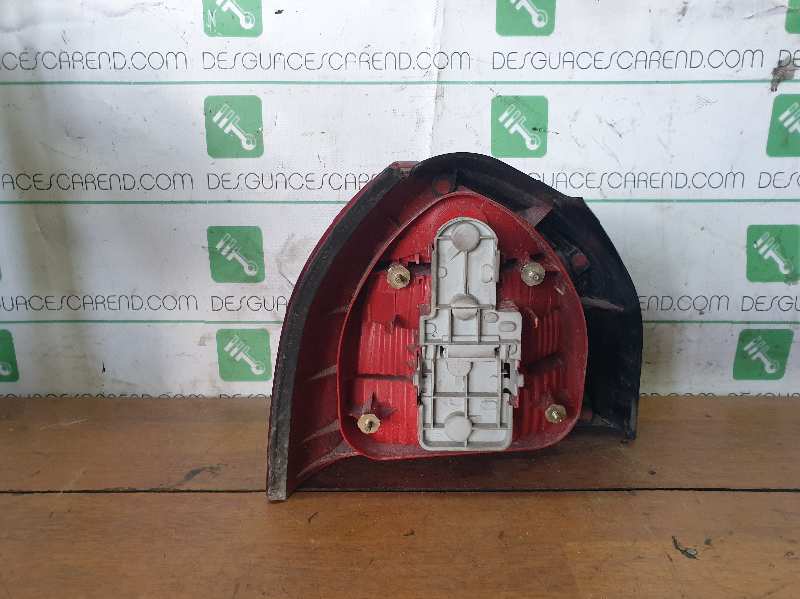 PILOTO TRASERO IZQUIERDO