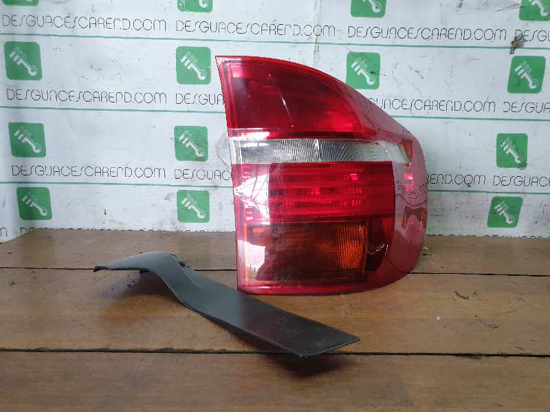 PILOTO TRASERO DERECHO