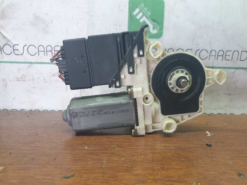 MOTOR ELEVALUNAS TRASERO IZQUIERDO